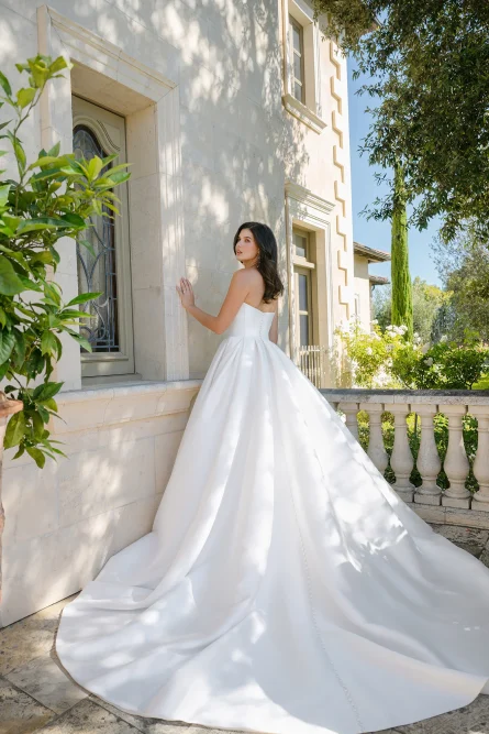 Style A1404 - Image 4