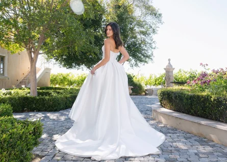 Style A1404 - Image 9