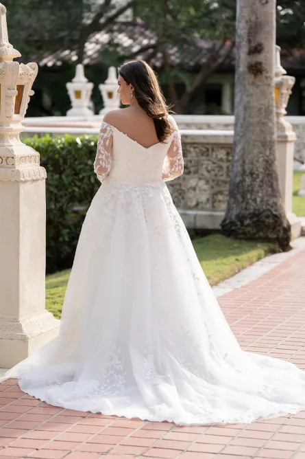 Style W545 - Image 3